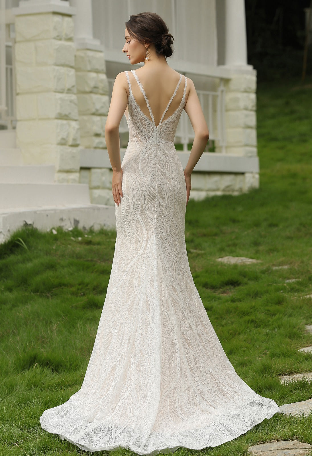Bo-Ho Lace Sheath Wedding Dress