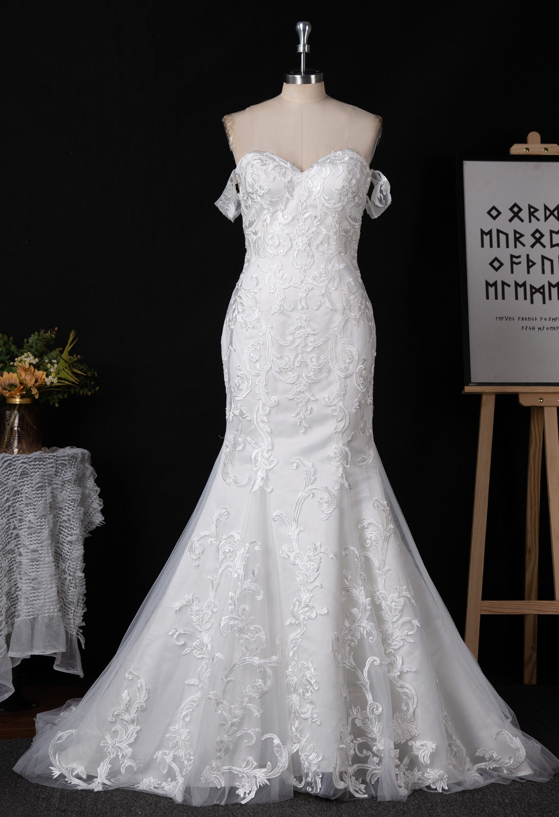 Marleigh 2438: Romantic Sweetheart Mermaid Wedding Dress